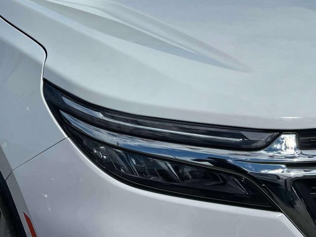 Used 2024 Chevrolet Equinox LT FWD image 11