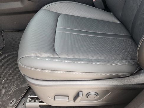 New 2025 Kia Sorento S w/ Panoramic Sunroof Package image 19