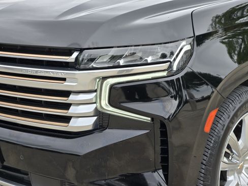 Used 2022 Chevrolet Suburban High Country w/ Max Trailering Package AWD/4WD image 34