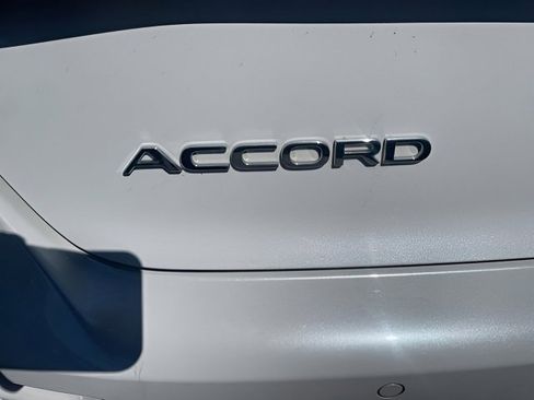 Used 2023 Honda Accord Touring image 13