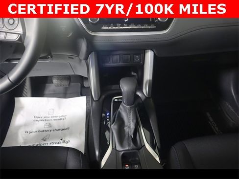 Used 2025 Toyota Corolla Cross AWD Hybrid w/ Moonroof Package image 25