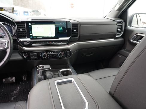 Used 2022 Chevrolet Silverado 1500 LTZ w/ LTZ Premium Package image 23