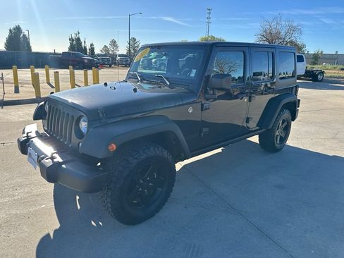 Used 2017 Jeep Wrangler Unlimited Sport AWD/4WD image 30