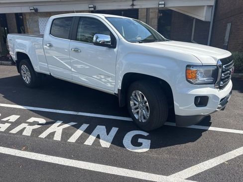 Used 2019 GMC Canyon SLT w/ Driver Alert Package AWD/4WD image 4