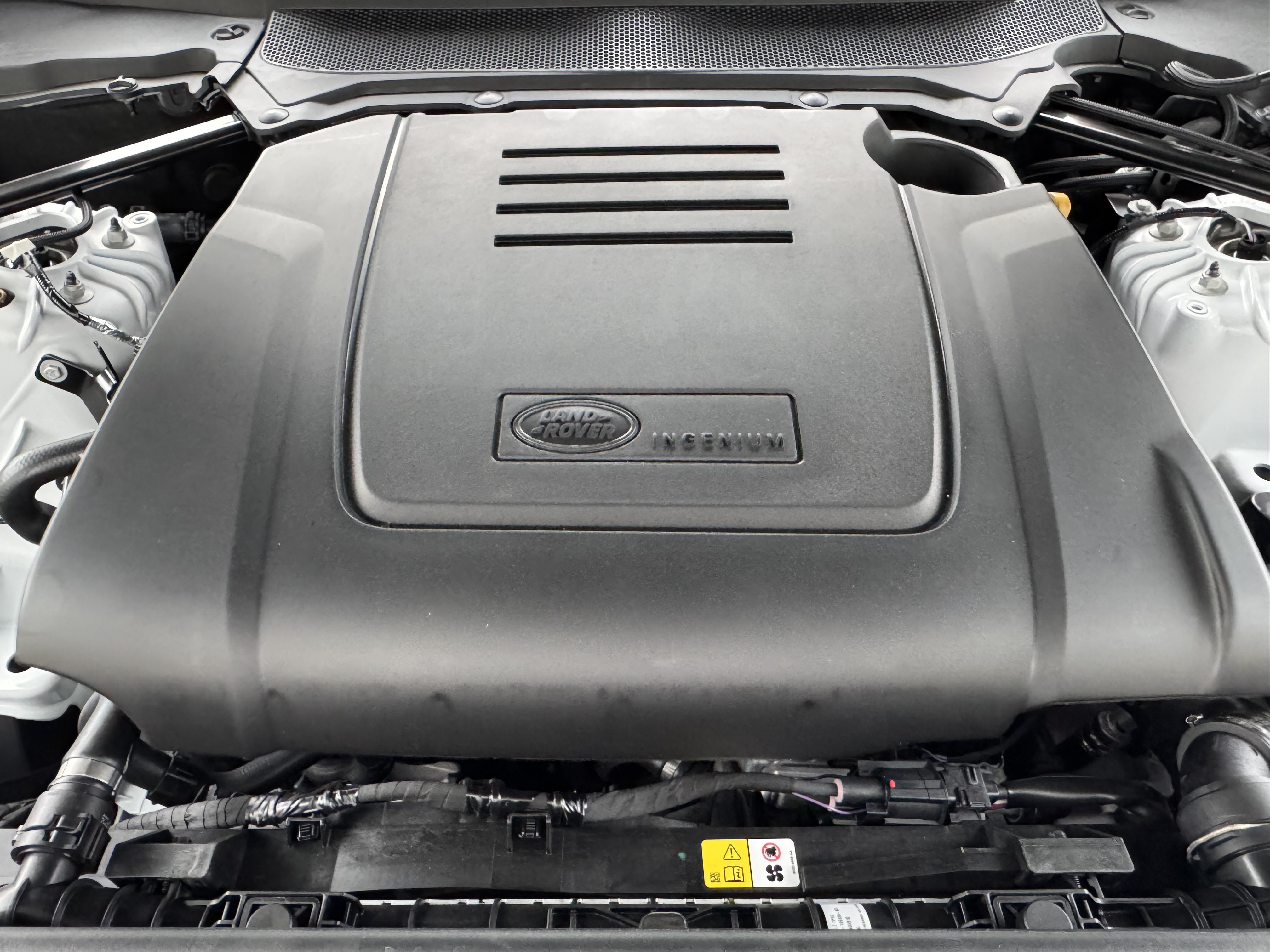 New 2026 Land Rover Discovery Dynamic SE AWD/4WD image 31