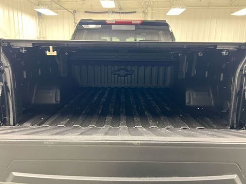 Used 2026 Chevrolet Silverado 1500 LT Trail Boss w/ Convenience Package II AWD/4WD image 24
