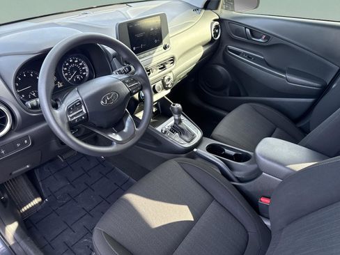 Used 2022 Hyundai Kona SEL w/ Cargo Package image 9