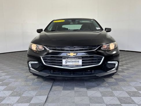 Used 2016 Chevrolet Malibu LT FWD image 3