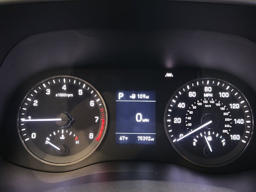 Used 2019 Hyundai Tucson Limited AWD/4WD image 25