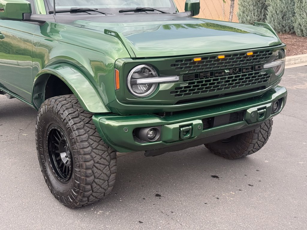 Used 2023 Ford Bronco Wildtrak AWD/4WD image 3