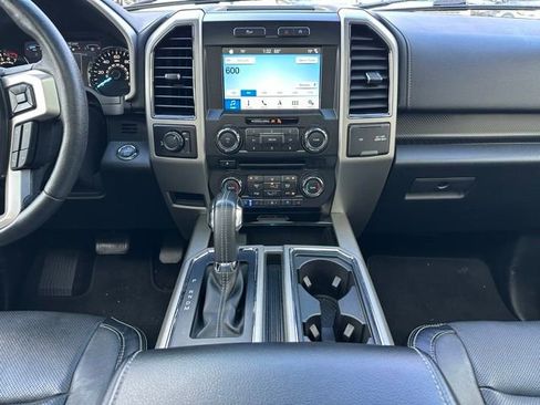 Certified 2018 Ford F150 Lariat image 15