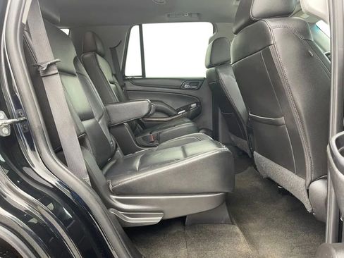 Used 2018 Chevrolet Tahoe LT w/ LT Signature Package image 21