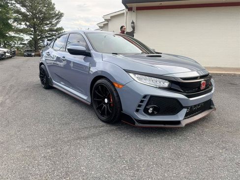 Used 2019 Honda Civic Type R image 3