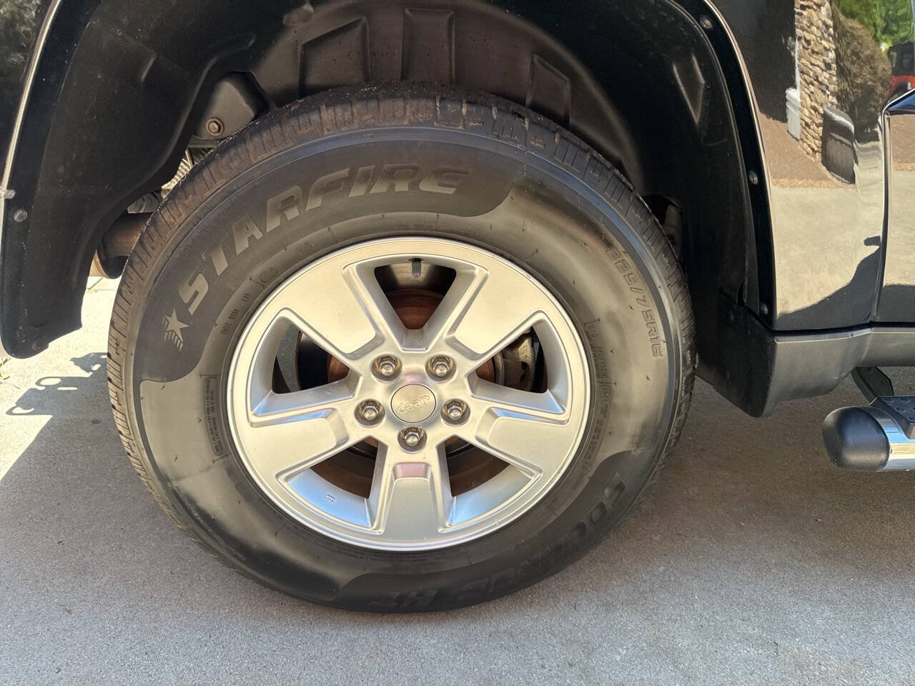 Used 2012 Jeep Liberty Sport w/ Popular Equipment Group RWD image 28