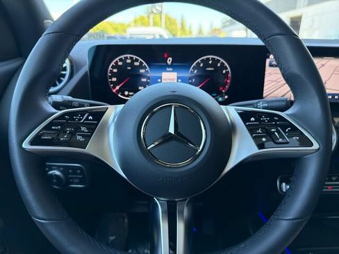 Certified 2026 Mercedes-Benz GLA 250 image 29