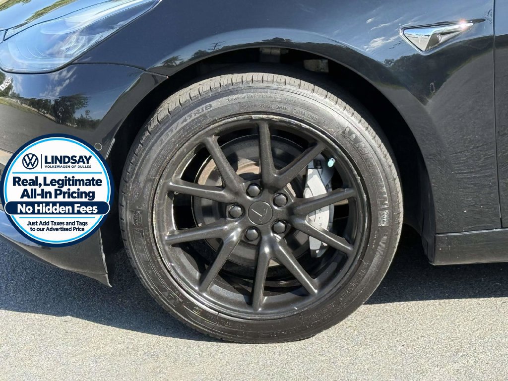 Used 2018 Tesla Model 3 Long Range RWD image 8