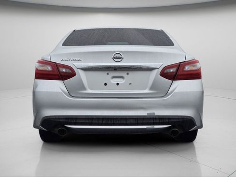 Used 2018 Nissan Altima 2.5 S w/ S Convenience Package image 20