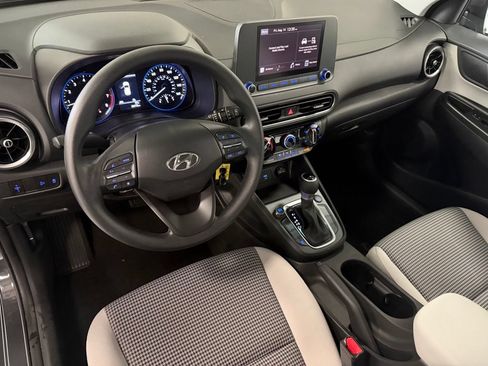 Used 2023 Hyundai Kona SE AWD/4WD image 11