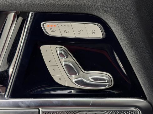 Used 2021 Mercedes-Benz G 550 G 550 w/ Exclusive Interior Package image 18