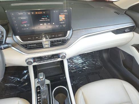 Certified 2023 Nissan Altima 2.5 SL image 17