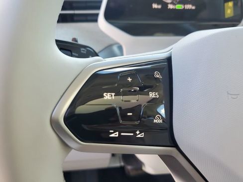 New 2025 Volkswagen ID. Buzz Pro S Plus image 19