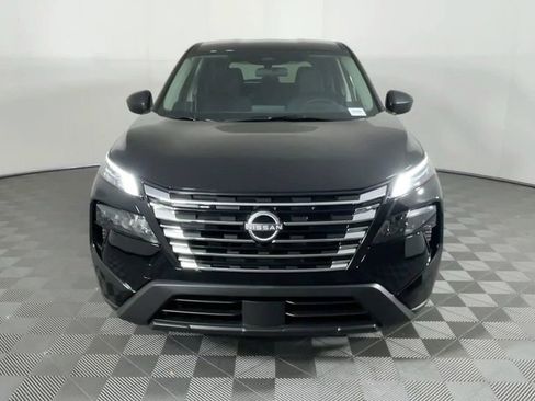 New 2025 Nissan Rogue S image 9