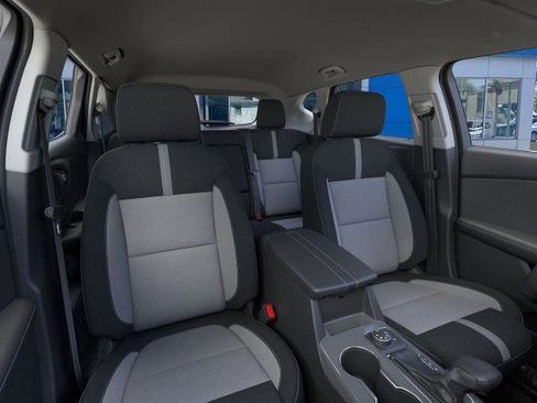New 2026 Chevrolet Blazer LT image 16