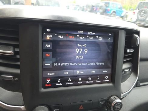 Used 2020 RAM 1500 Big Horn image 13