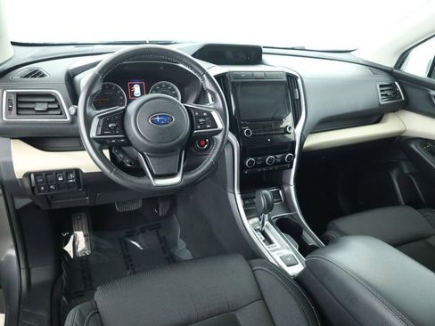 Used 2019 Subaru Ascent Premium image 10