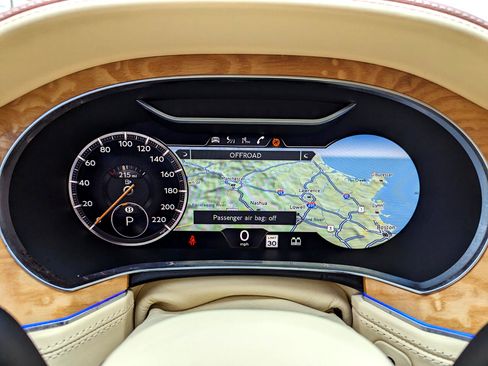 Used 2020 Bentley Continental GT V8 First Edition image 21