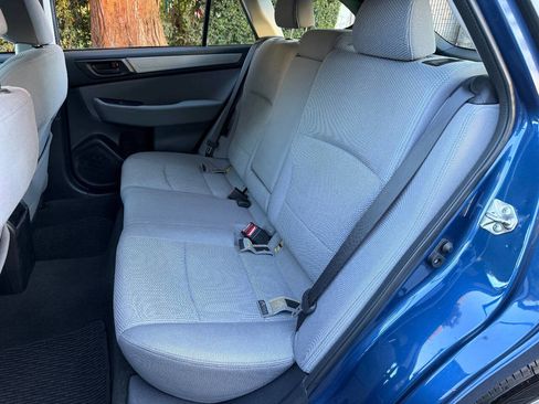 Used 2019 Subaru Outback 2.5i image 16