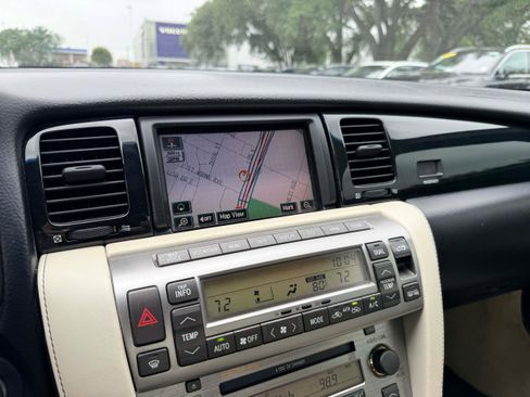 Used 2009 Lexus SC 430 Convertible RWD image 17