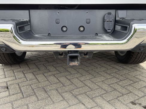 Used 2020 RAM 1500 Big Horn AWD/4WD image 40