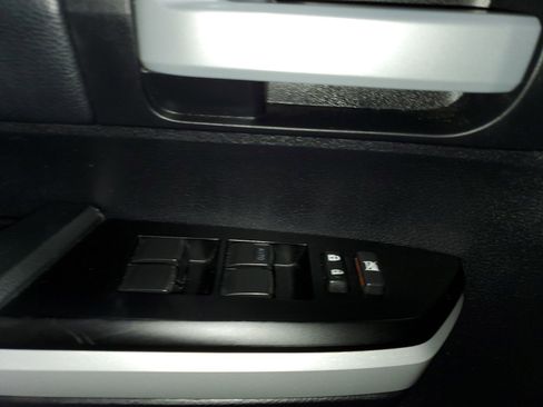 Used 2020 Toyota Tundra SR5 image 22