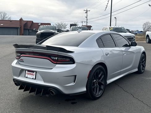 Used 2022 Dodge Charger R/T w/ Blacktop Package image 3