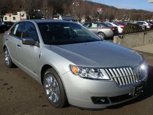 Used 2012 Lincoln MKZ FWD image 3