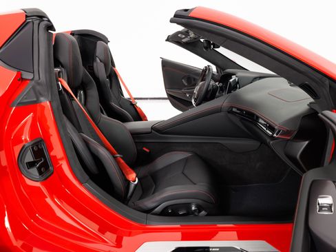 Used 2023 Chevrolet Corvette Z06 w/ Stealth Interior Trim Package RWD image 37