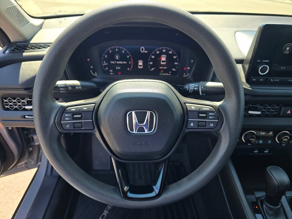 Used 2025 Honda Accord SE image 18