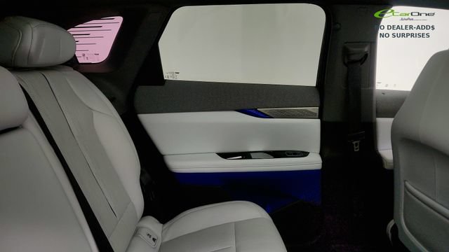 Used 2025 Cadillac Optiq Sport 2 AWD/4WD image 40