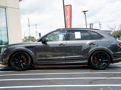 Used 2023 Bentley Bentayga Speed AWD/4WD image 20
