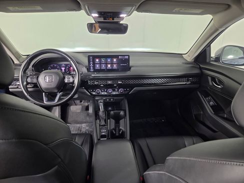 Used 2023 Honda Accord Touring image 24