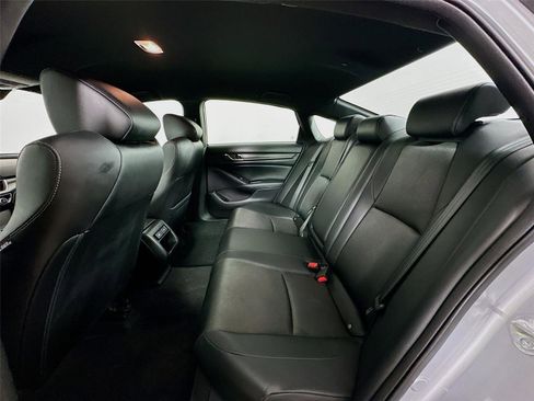 Used 2022 Honda Accord Sport image 22
