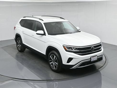 Used 2023 Volkswagen Atlas SE AWD/4WD image 42