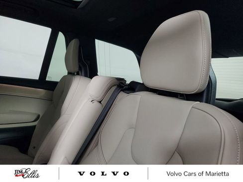 New 2026 Volvo XC90 B6 Plus w/ Protection Package Premier image 13