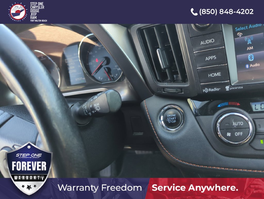 Used 2018 Toyota RAV4 SE w/ Power Extra Value Package FWD image 23
