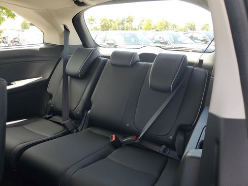 New 2026 Honda Odyssey Touring image 15