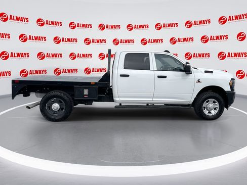 Used 2023 RAM 2500 Tradesman image 9