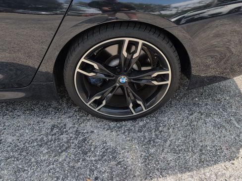 Used 2020 BMW M550i xDrive M550i xDrive w/ Dynamic Handling Package image 13