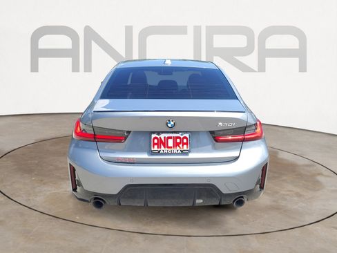 Used 2026 BMW 330i Sedan w/ M Sport Package RWD image 9