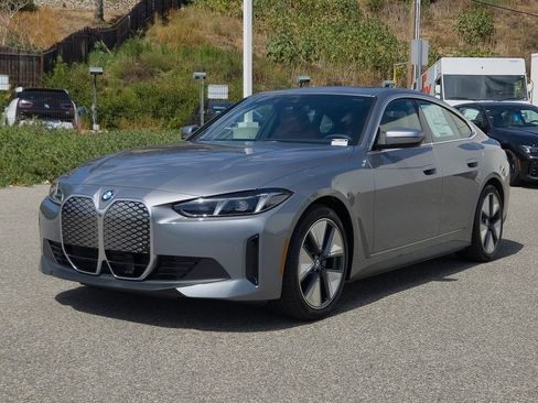 New 2026 BMW i4 eDrive40 w/ Premium Package RWD image 2